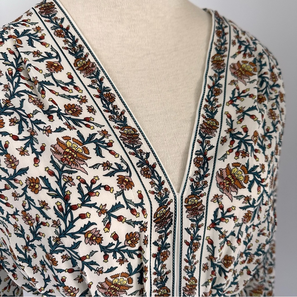 MAX STUDIO Beige Floral Tie-Waist V-Neck Blouse Boho Peplum Folk NWT M - Picture 5 of 10